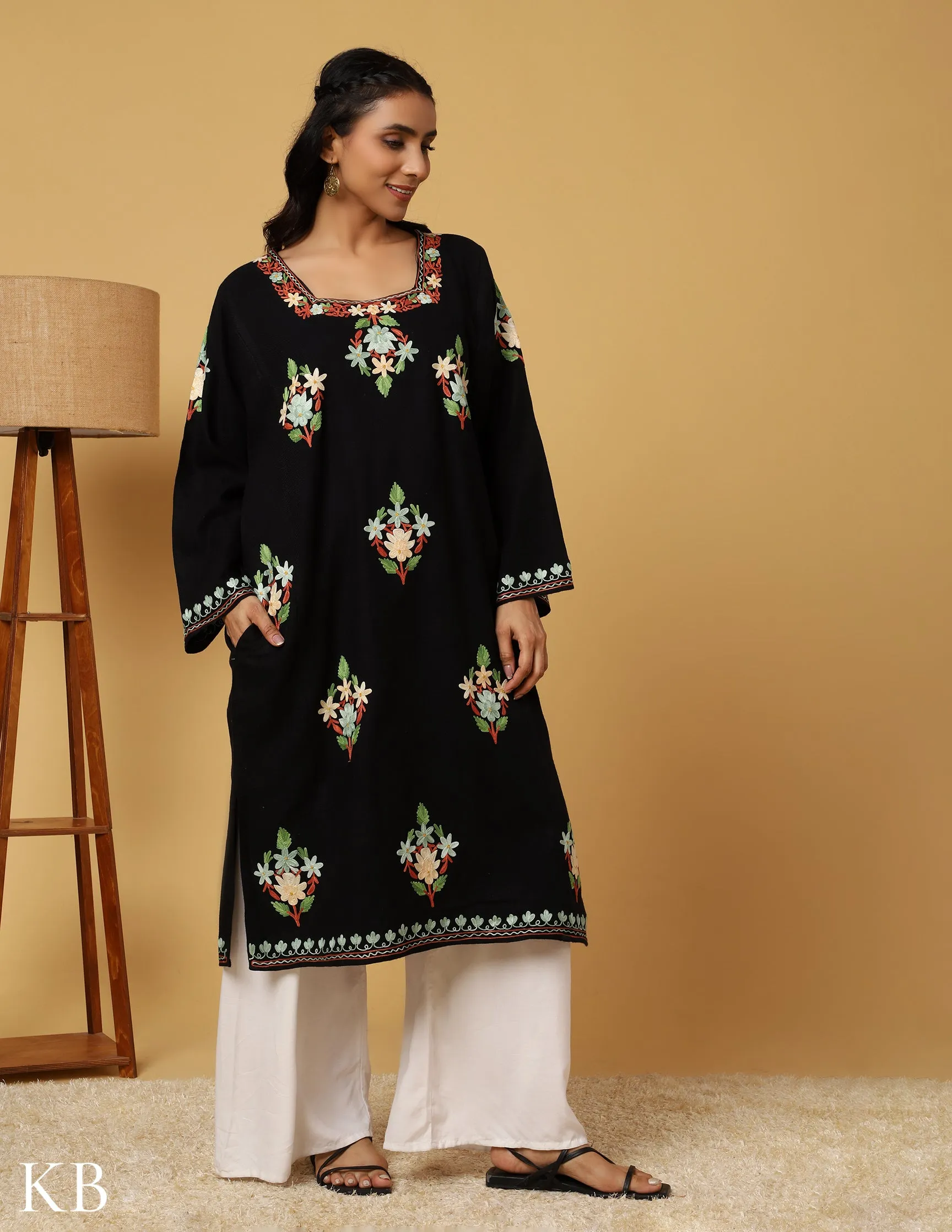 Charcoal Black Aari Embroidered Cashmilon Phiran