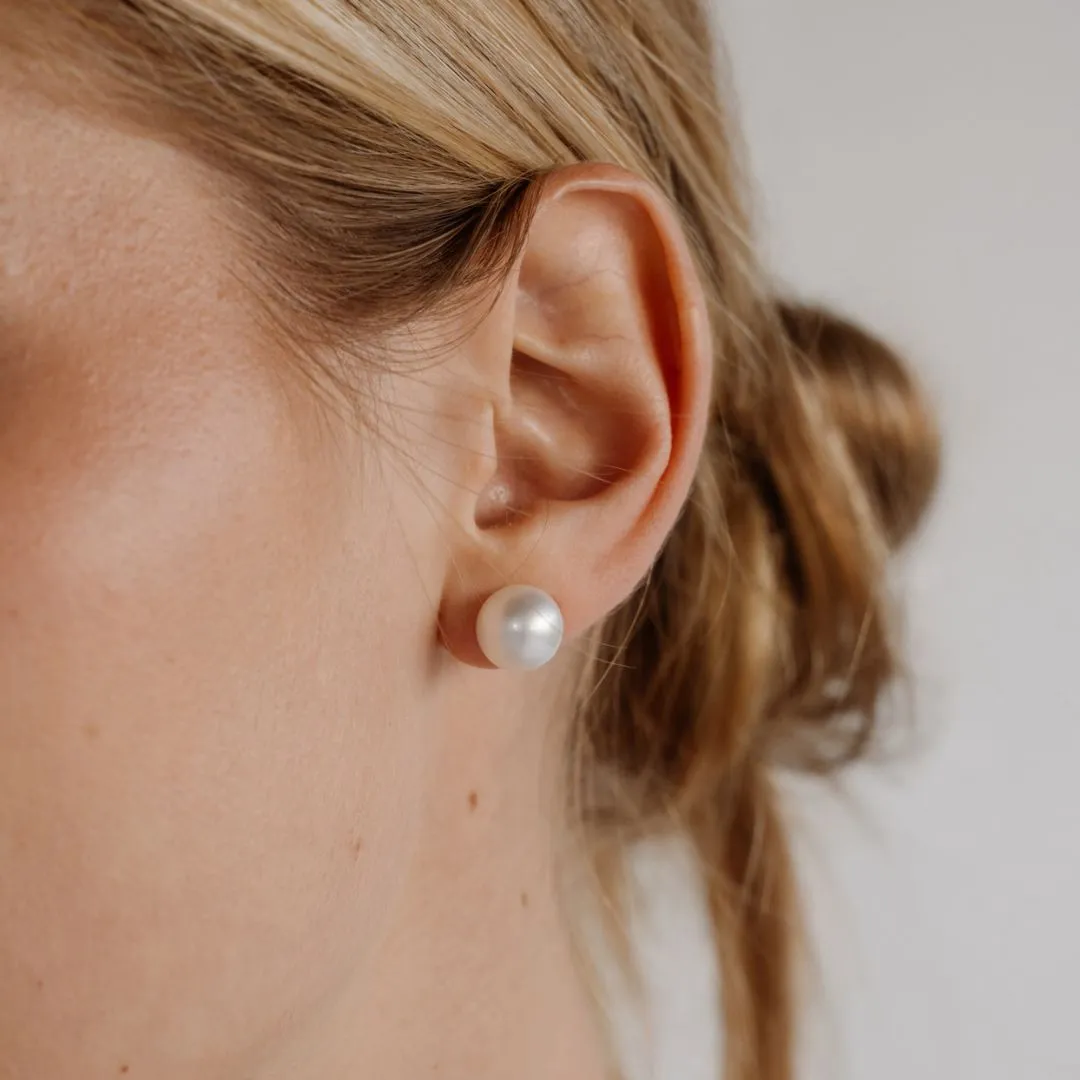 Classic Studs Australian South Sea Cygnet Bay Round 10.5mm B1 18ct White Gold