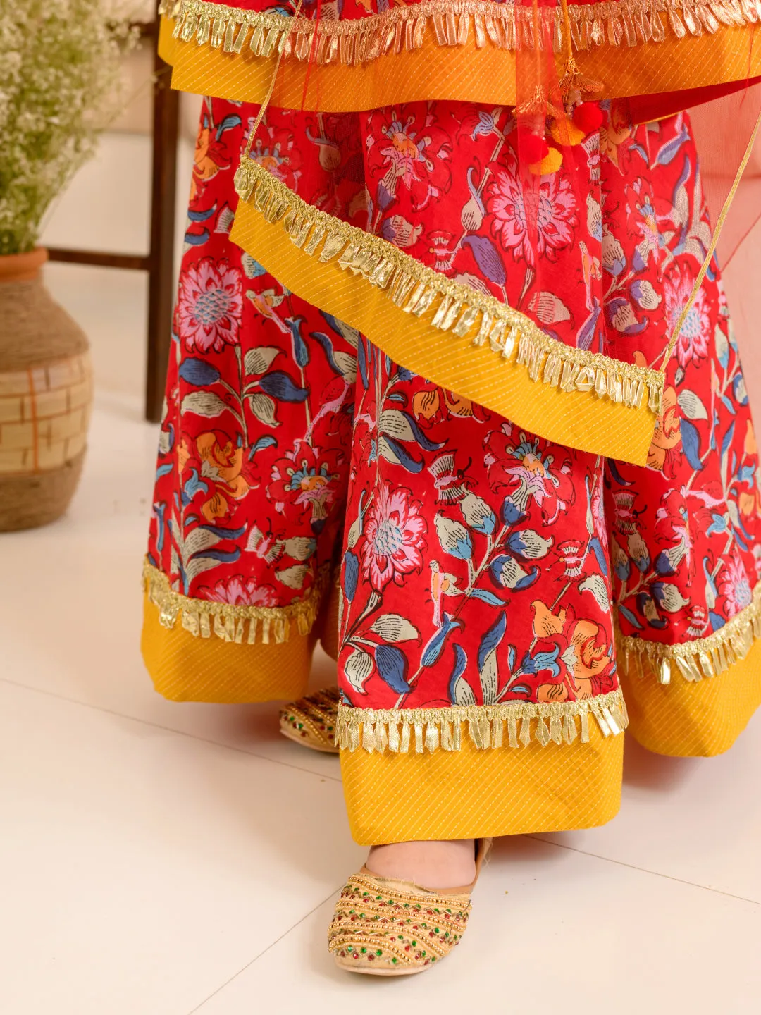 Girls Red Floral Printed Pure Cotton A-Line Kurta With Palazzos Dupatta