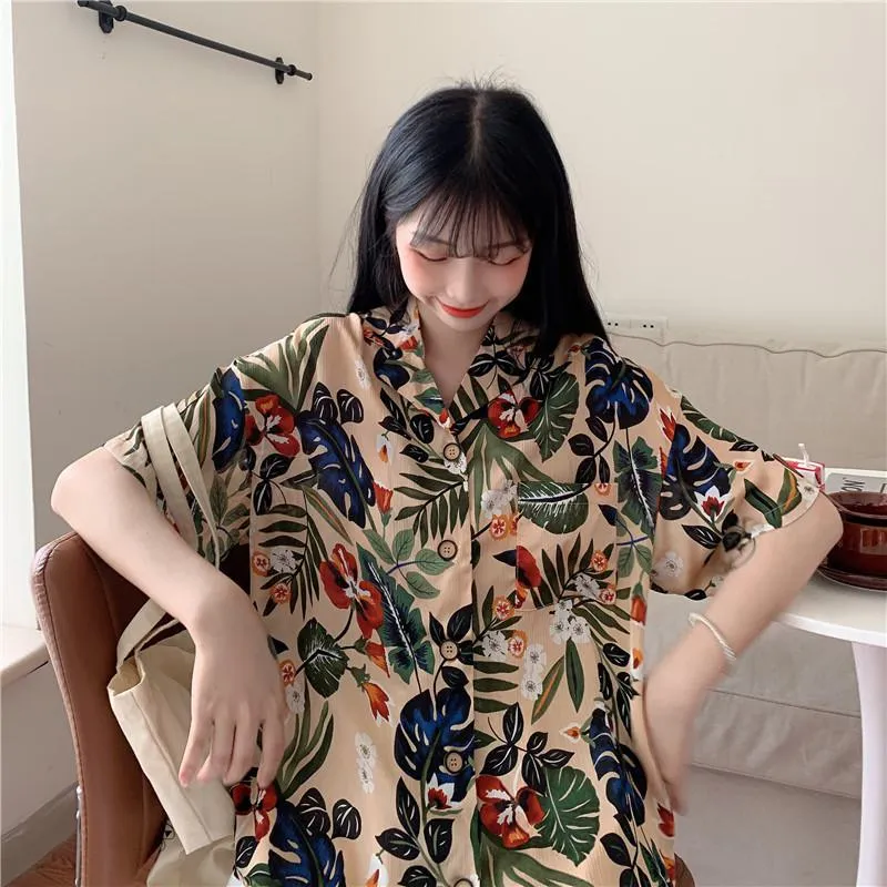 Retro Button Casual Print V-Neck Shirt
