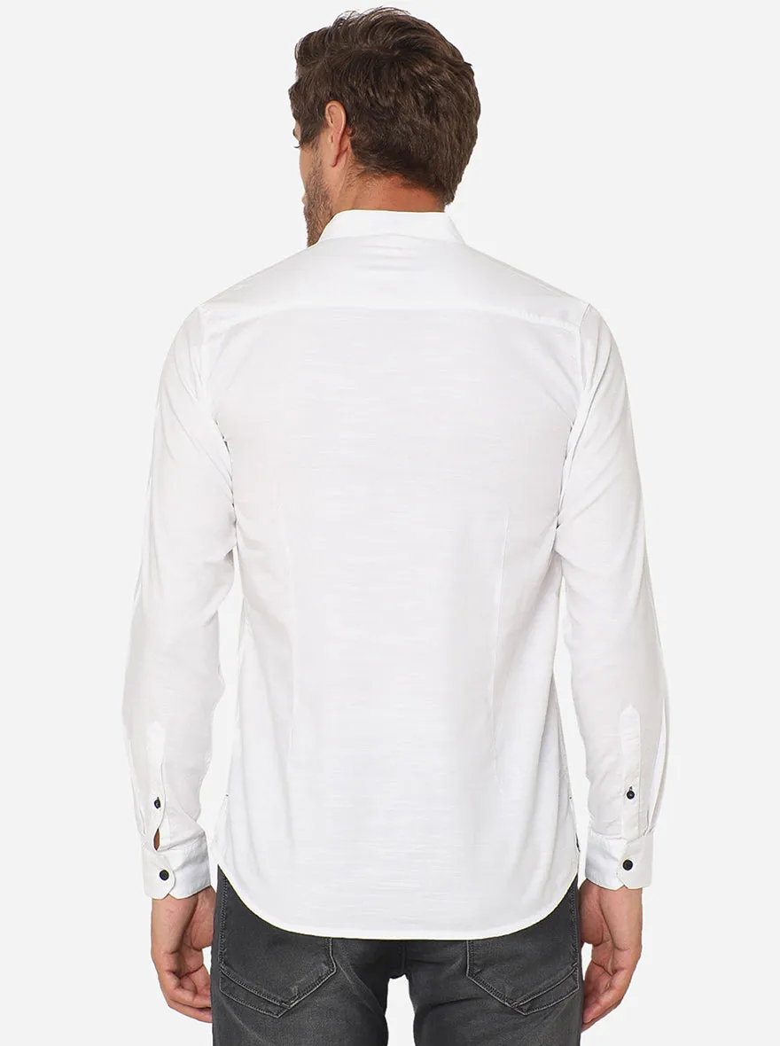 White Solid Slim Fit Semi Casual Shirt | JadeBlue