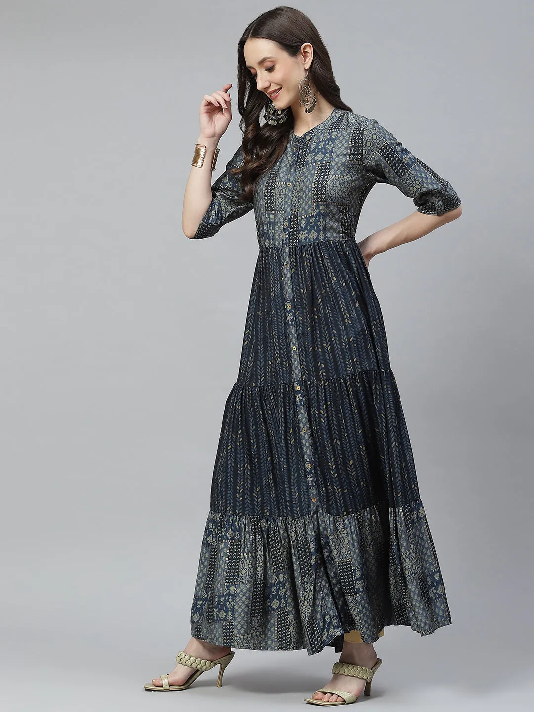 Women Blue Muslin Tiered With Gathered Kurta